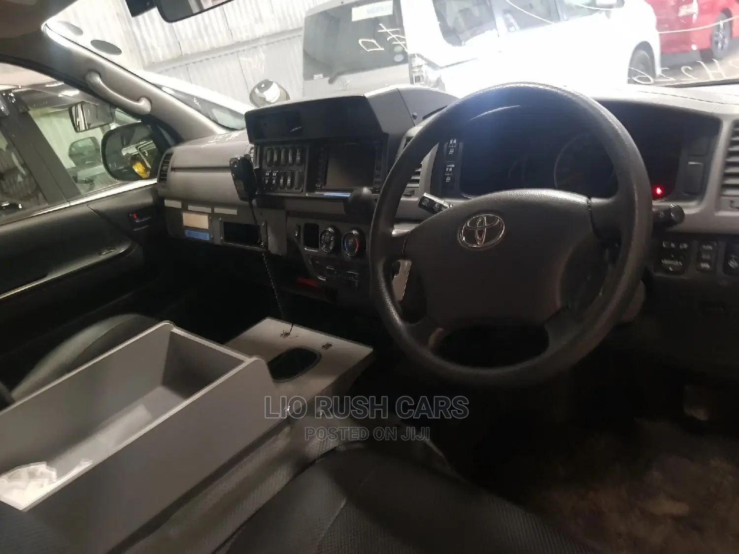 Toyota Hiace