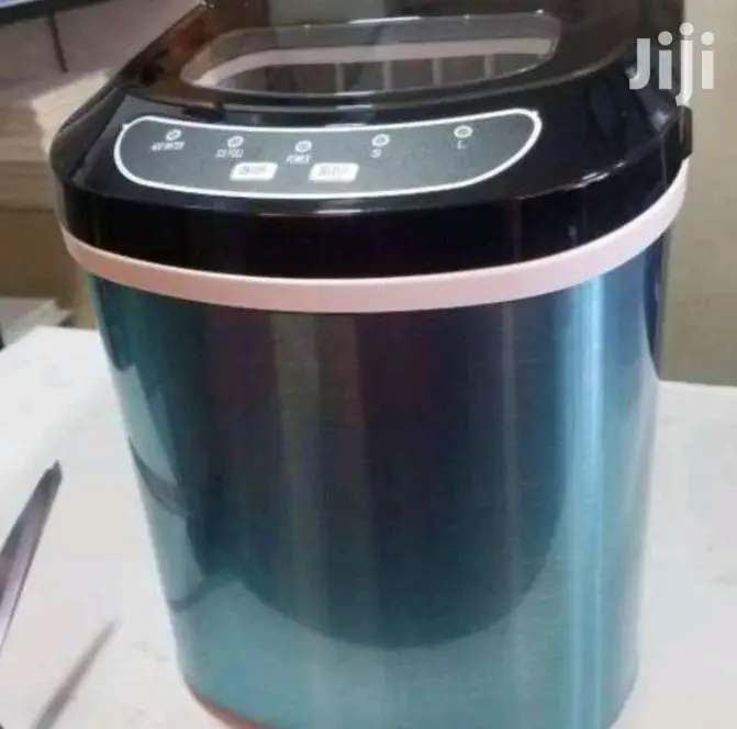 Modernised Ice Cube Maker