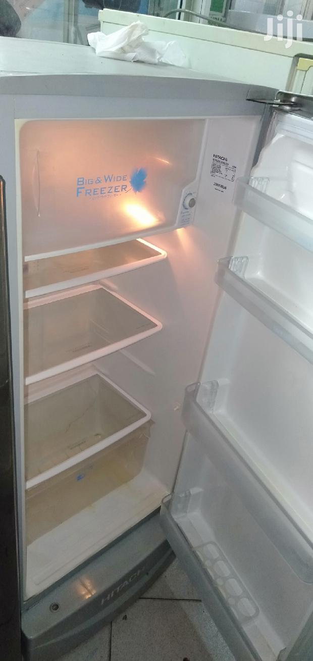 Hitachi Refrigerator - thumbnail 2