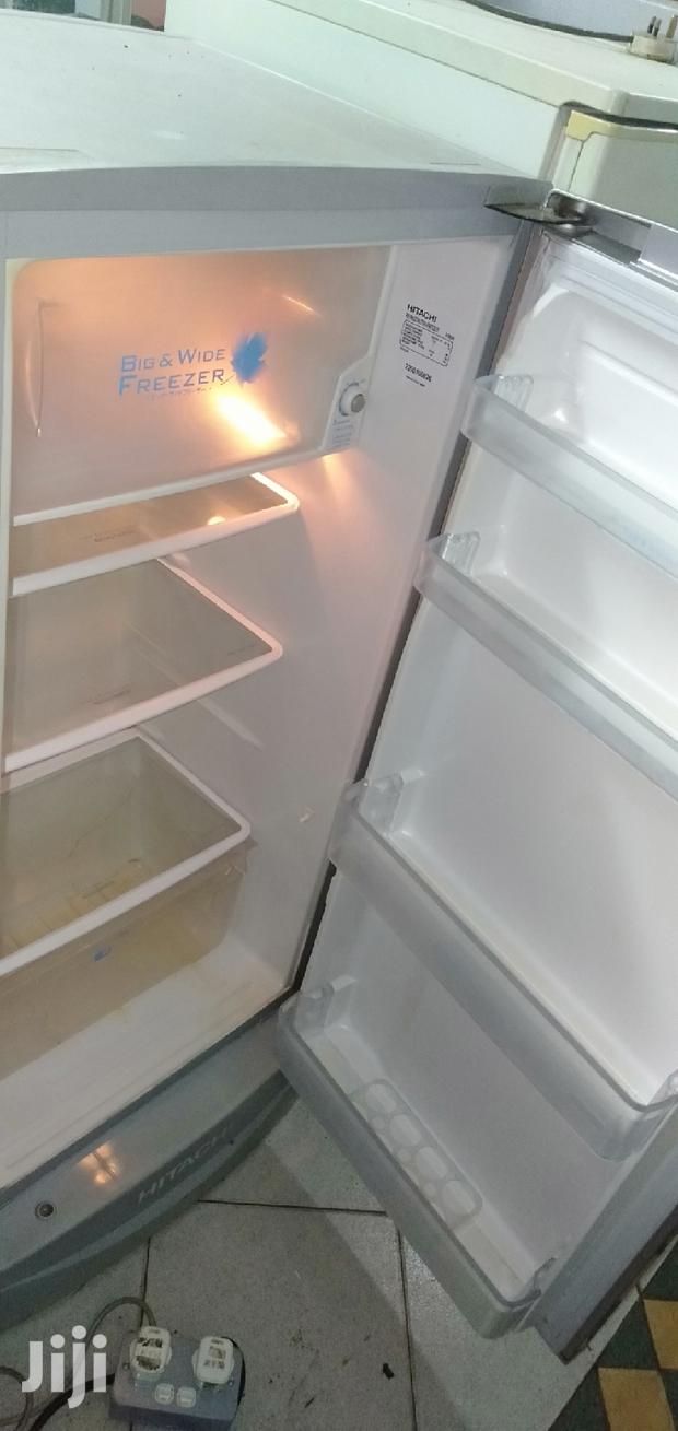Hitachi Refrigerator - thumbnail 5