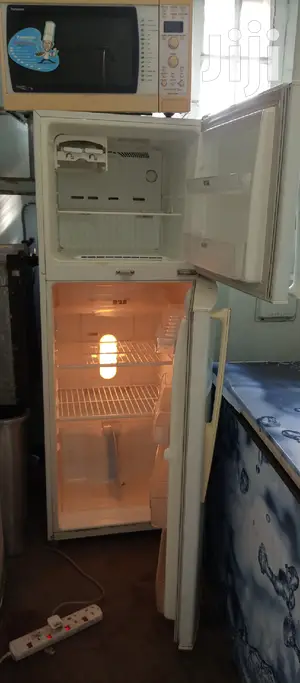 350L Samsung Fridge