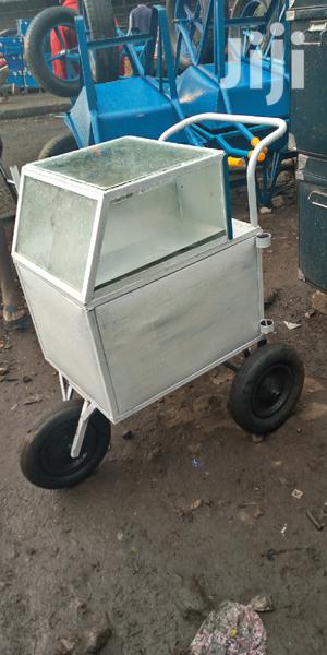 Hand Trorreys - thumbnail 2