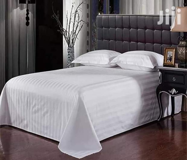 White Stripped Bedsheet - main view