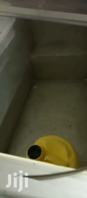Showcase Freezer
