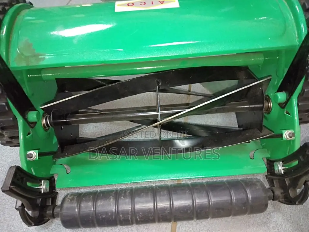 Manual Lawn Mower