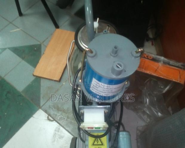 Single Cow Milking Machine