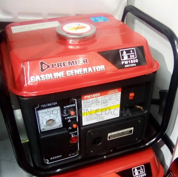 Premier Gasoline Generator 750W - main view