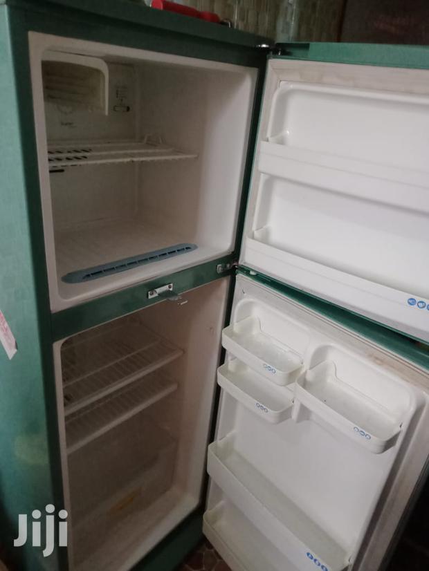 LG Fridge Medium Size - thumbnail 3