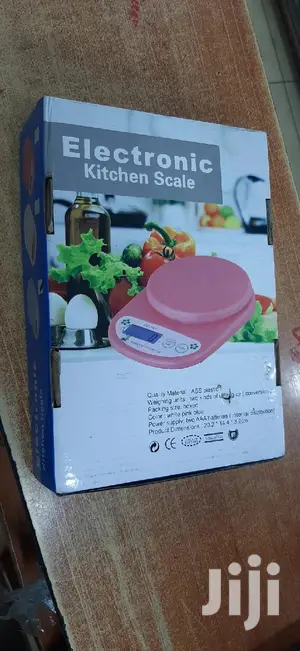 Kitchen Scale Pink