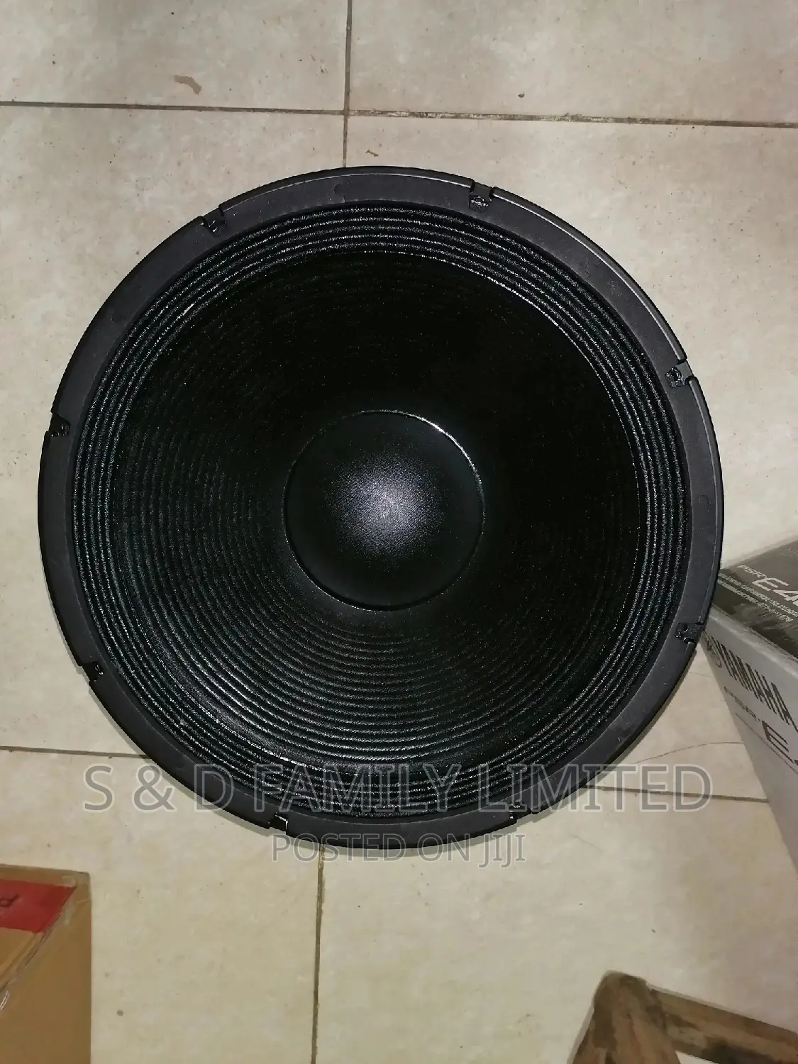 Lavi 18 Inch Naked Speaker