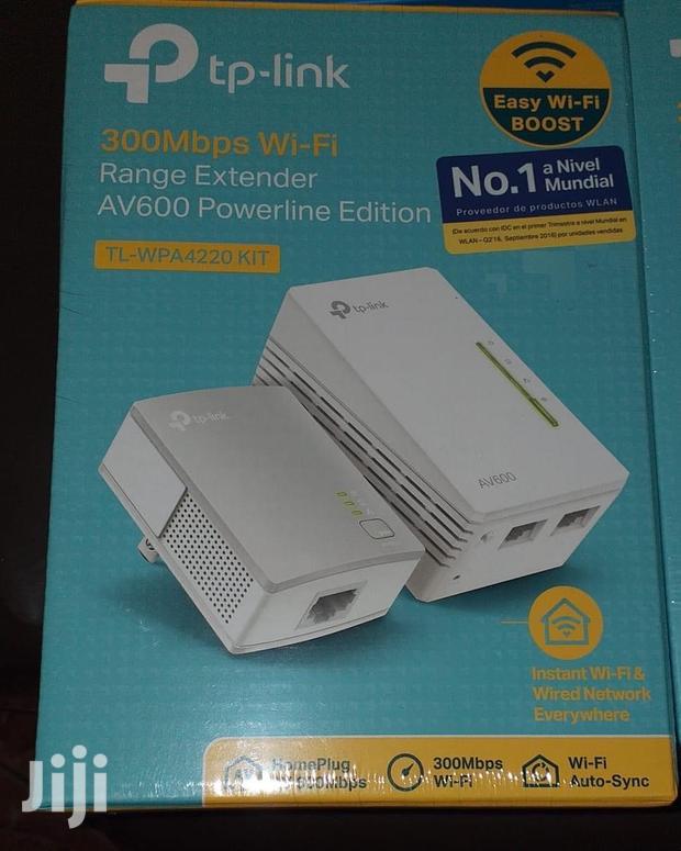 TP Link TL-WPA4220 KIT AV600 Powerline Wi-fi Kit