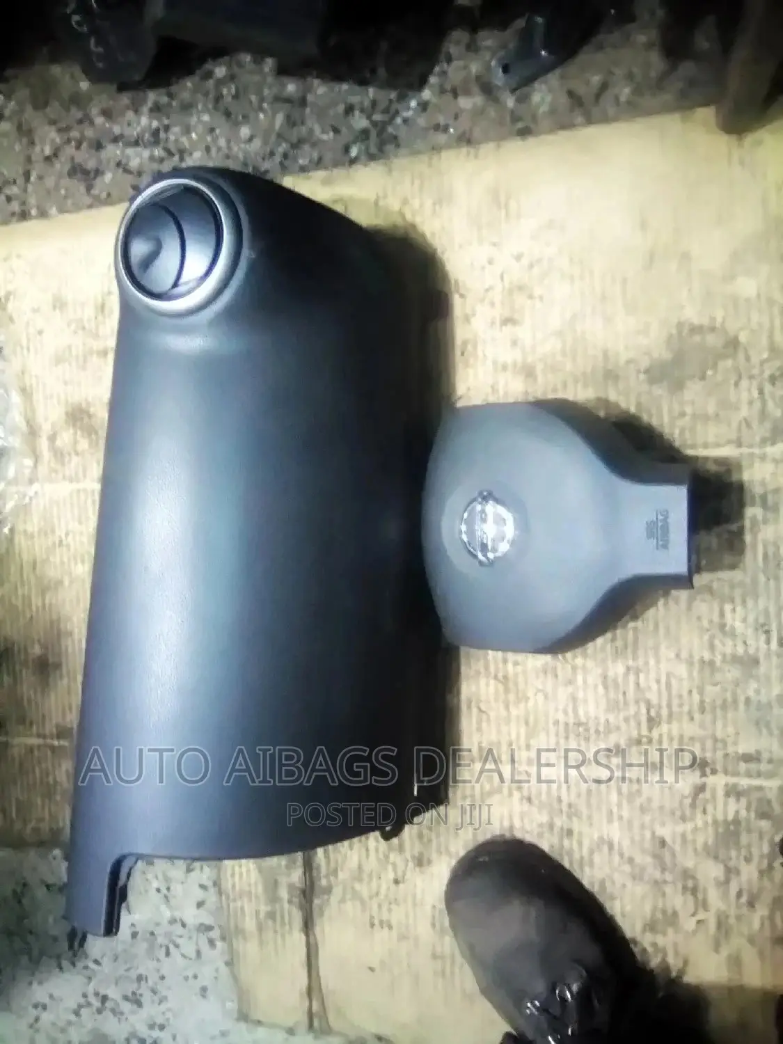 Dashboard and Steering Airbags for Nissan Note.