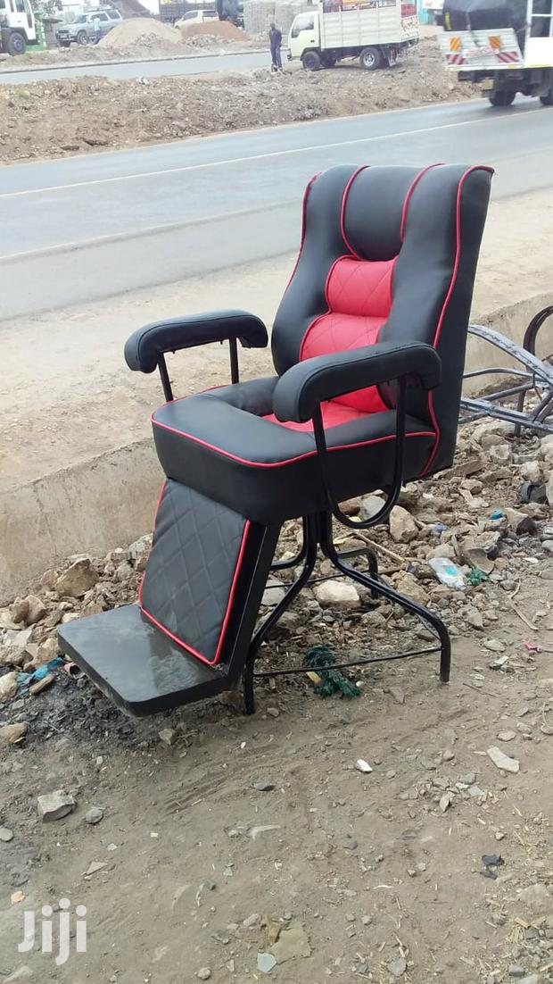 Barber Chair - main view