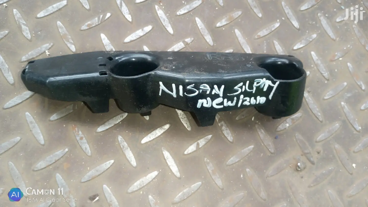 Ex Japan Bumper Slide for Nissan Silphy on Sale.