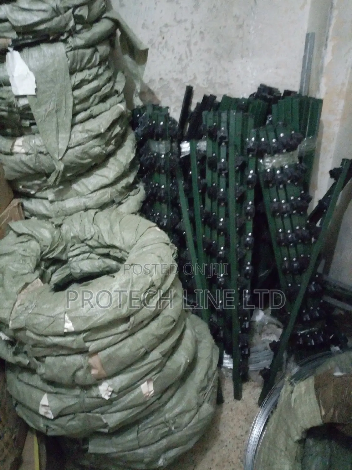 Electric Fence Insulated Ready Made Posts