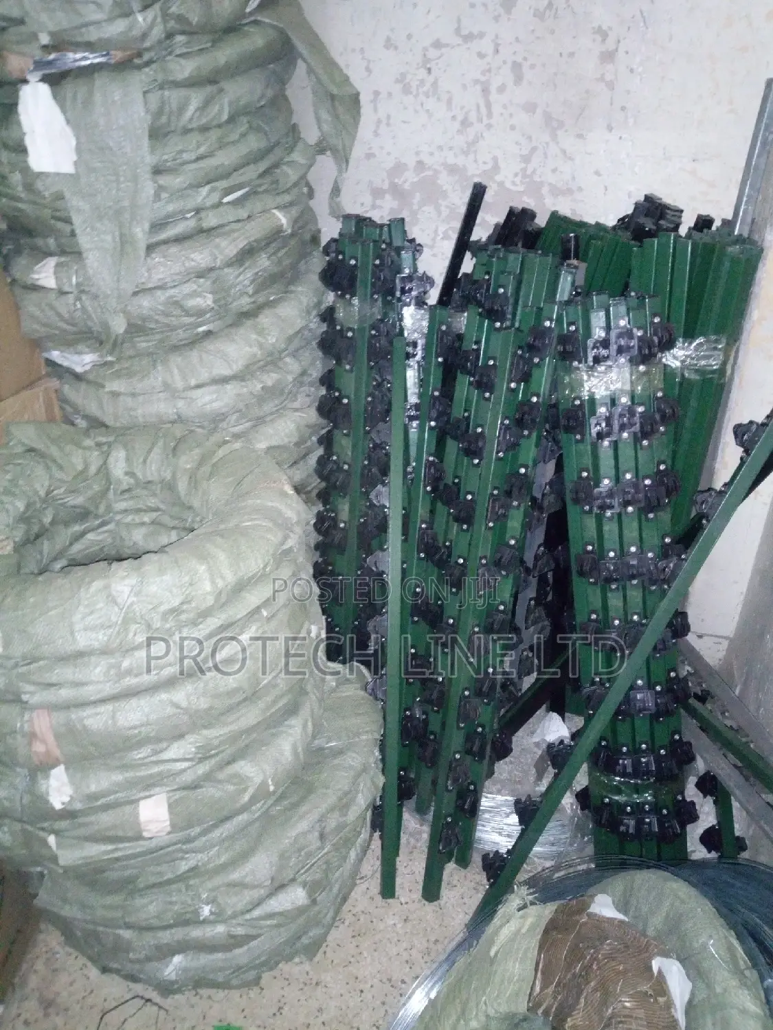 Electric Fence Insulated Ready Made Posts