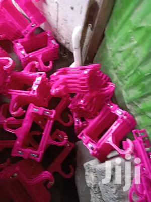 Plastic Hangers For Sale