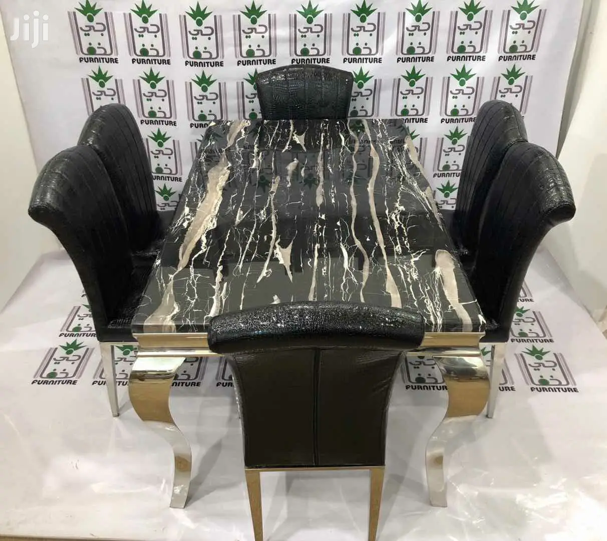 Pure Marble 6 Seater Dining Table