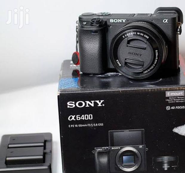 Sony Alpha A6400 Mirrorless Camera 16-50mm Lens - main view