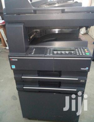 Kyocera Taskalfa 221 Photocopier Machine - main view
