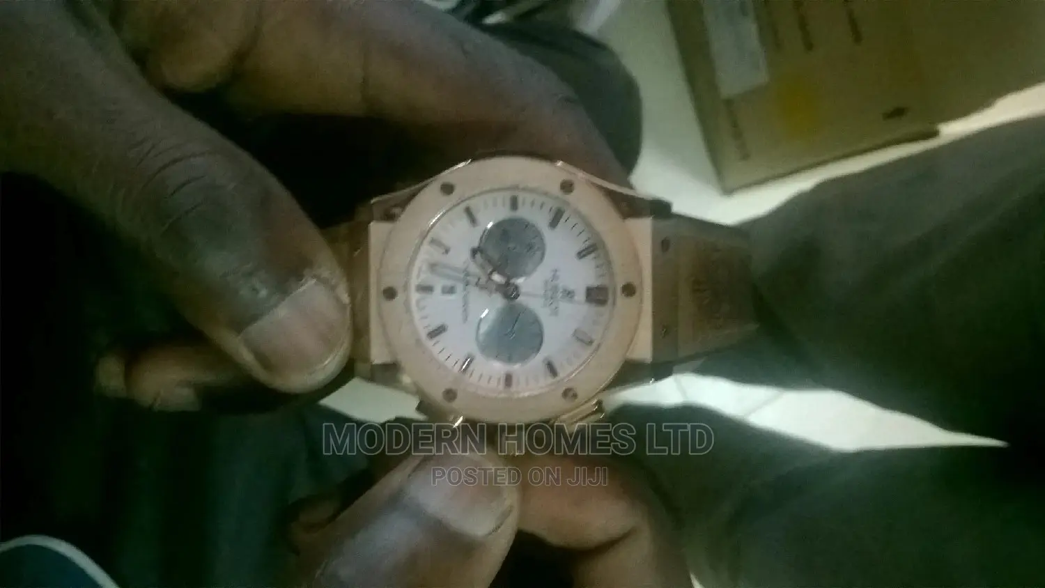 Classy Wrist Watches
