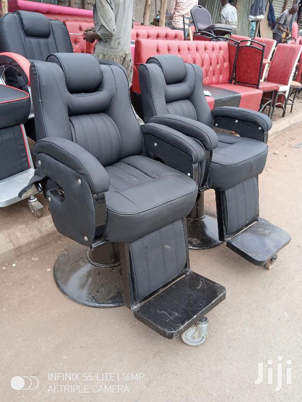 Kinyozi Chair With Imported Leather - main view