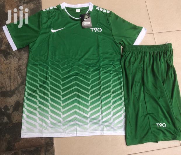 Football Fullkit Jersey Short Socks - thumbnail 2