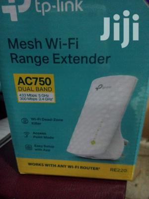 TP Link Rage Wifi Extender RE220 AC750 - thumbnail 2