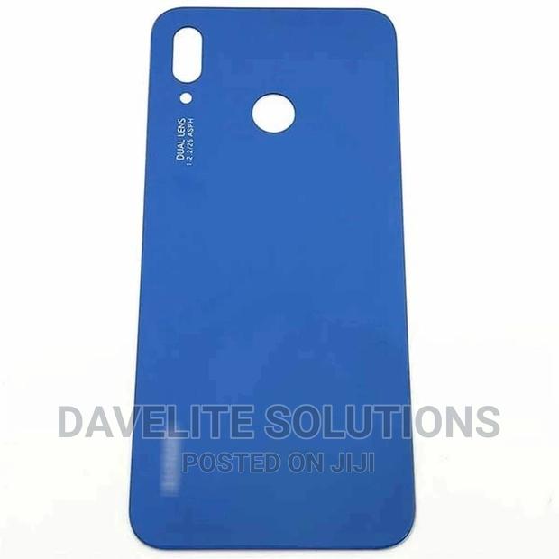 Back Glass Replacement - thumbnail 5