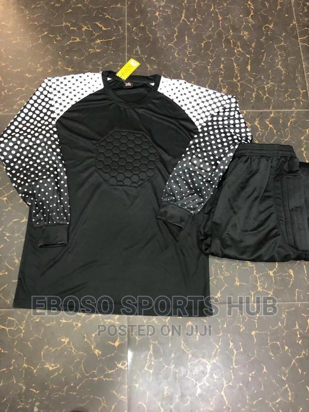 Goalkeeper Jerseys - thumbnail 2