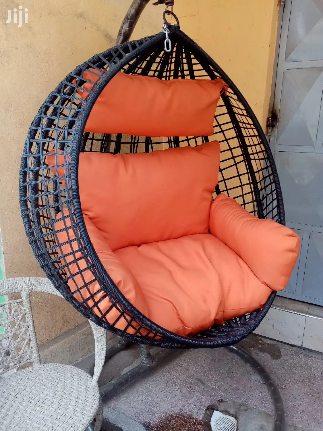 Elegant Swing