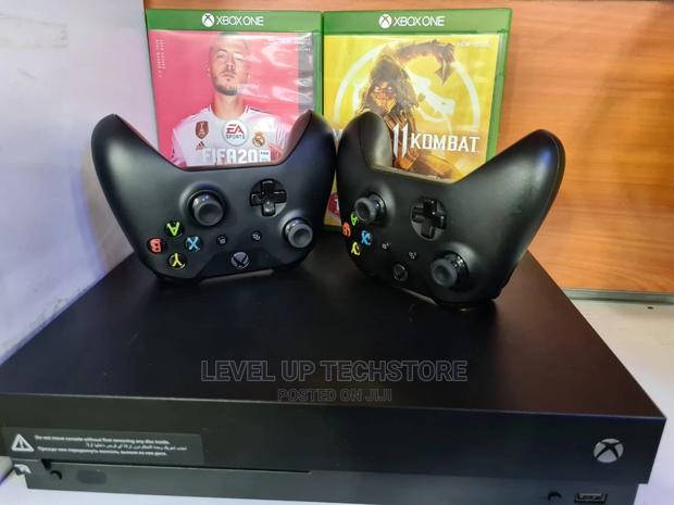 Microsoft Xbox One X 1TB Preowned Bundle Console - main view