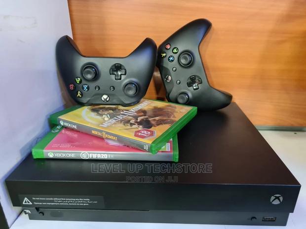 Microsoft Xbox One X 1TB Preowned Bundle Console - thumbnail 4