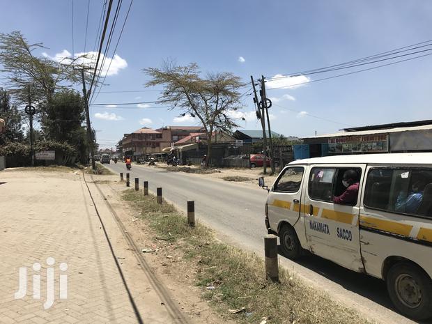 1/4 Acre Syokimau Touching Tarmac