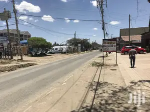 1/4 Acre Syokimau Touching Tarmac