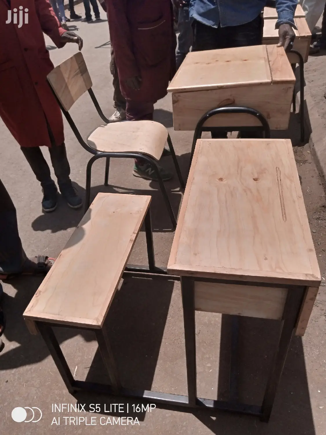 Approved School Desk