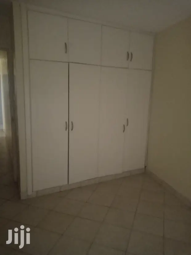 Two Bedrooms South C Master Ensuit at 32,000/=
