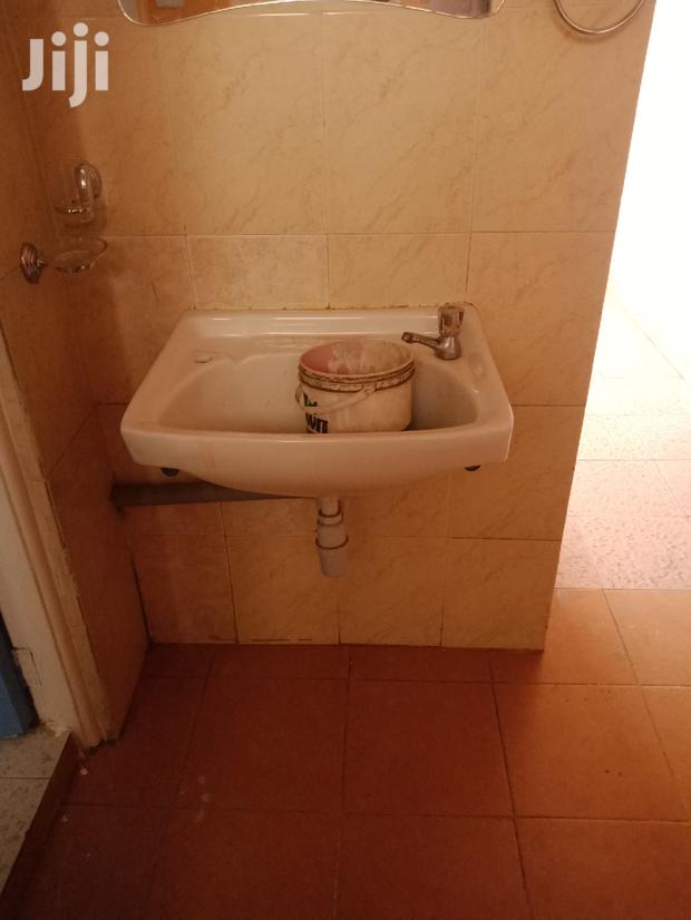 Executive One Bedrooms Nairobi West - thumbnail 12