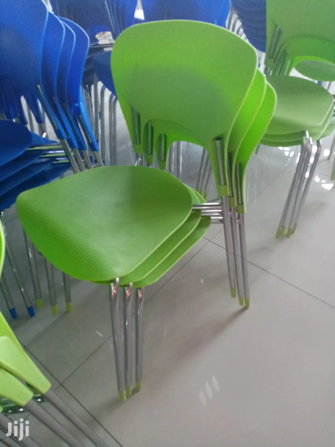 Hotel Green Seat