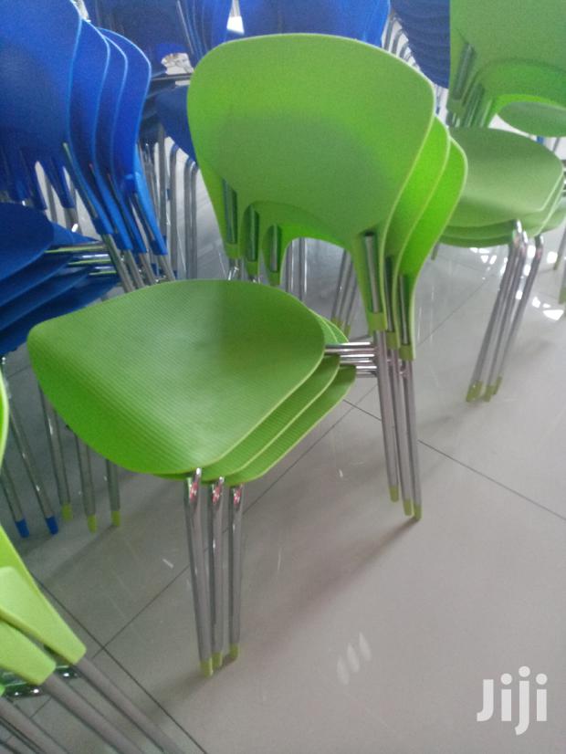 Hotel Green Seat
