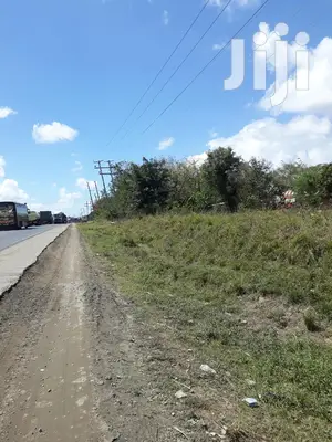 For Sale 1 Acre Touching Mariakani Nairobi Highway