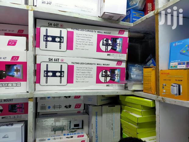 Tilting Wall Mount - main view