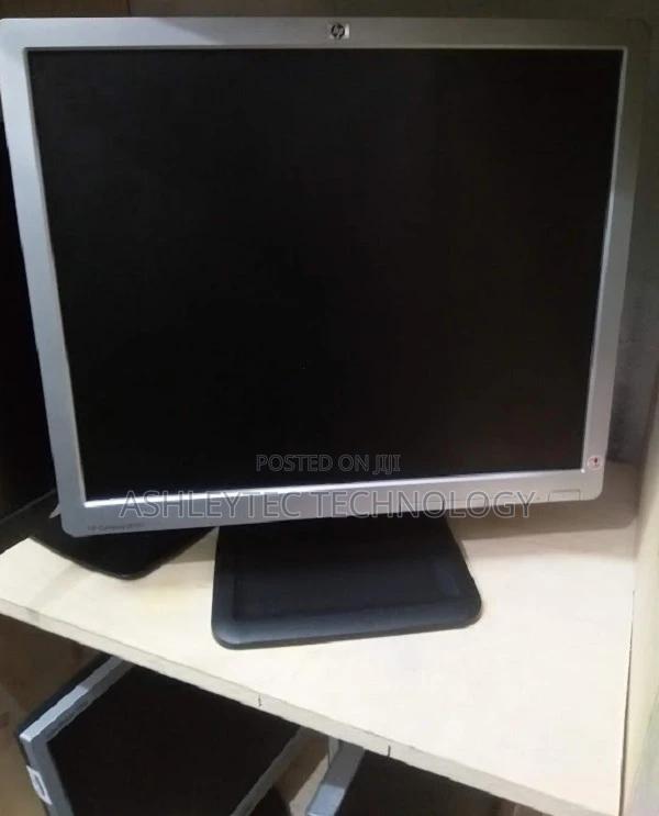 17 Inch Monitor