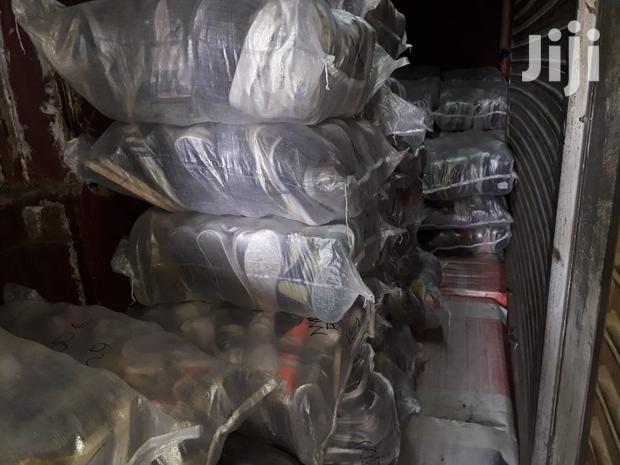 Bales Of Mitumba Shoes - thumbnail 2
