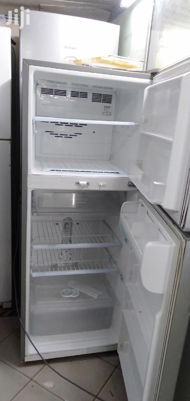 Lg Refrigerator - thumbnail 4