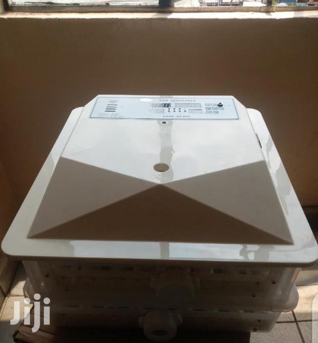 Operational 104 Egg Incubator