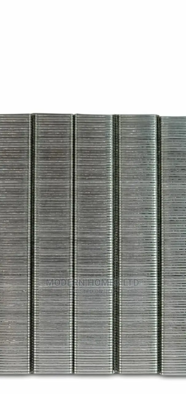 Finder Staples 8mm