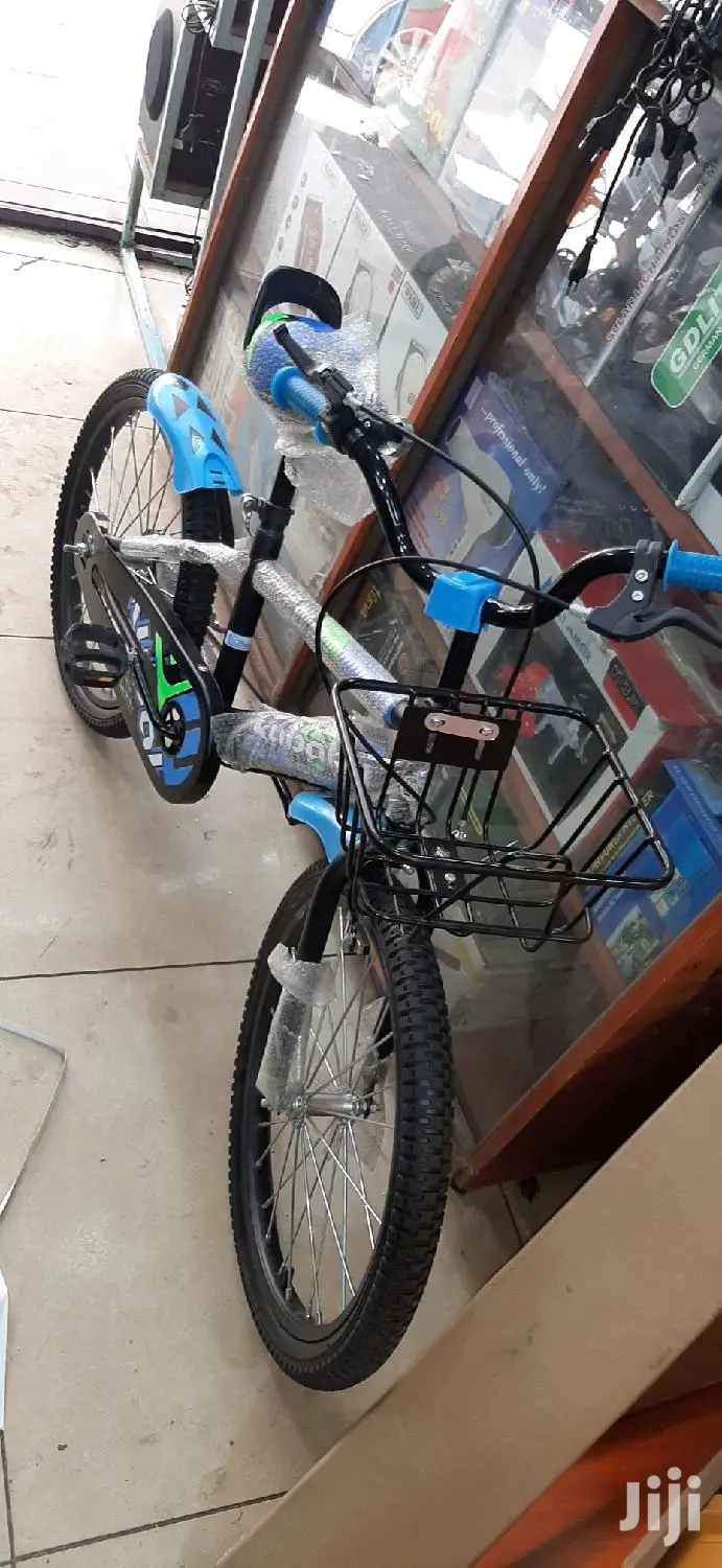 Young Stars Bike