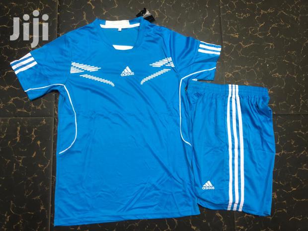 Plain Football Uniform Full Kit - thumbnail 7