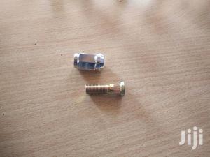 Honda Size 19 Wheel Studs And Nuts - thumbnail 2